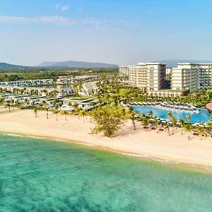 Khu nghỉ dưỡng Mövenpick Waverly Phú Quốc